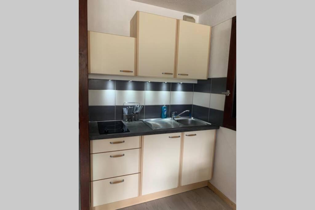 Superbe Appartement Avec Parking Gratuit Sur Place Bourg-Saint-Maurice Esterno foto